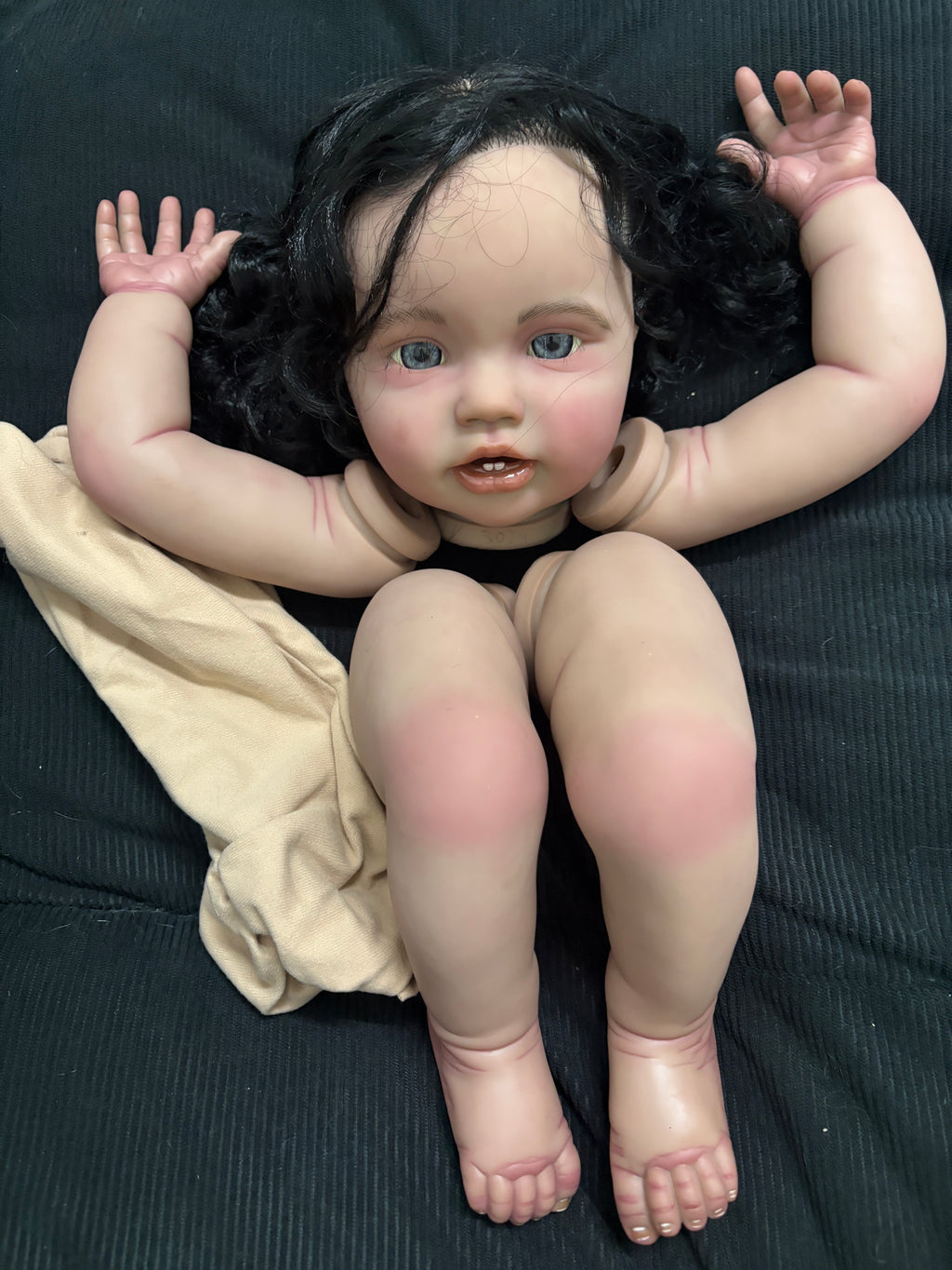 Clearance Ship in 24hours 24inch Reborn Baby Lottie With Hand-rooted hair Artist Painted Kit with cloth body only 1 in stock