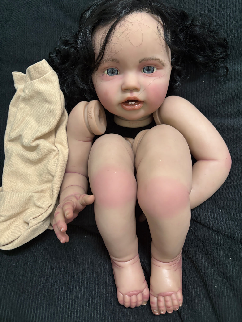 Clearance Ship in 24hours 24inch Reborn Baby Lottie With Hand-rooted hair Artist Painted Kit with cloth body only 1 in stock