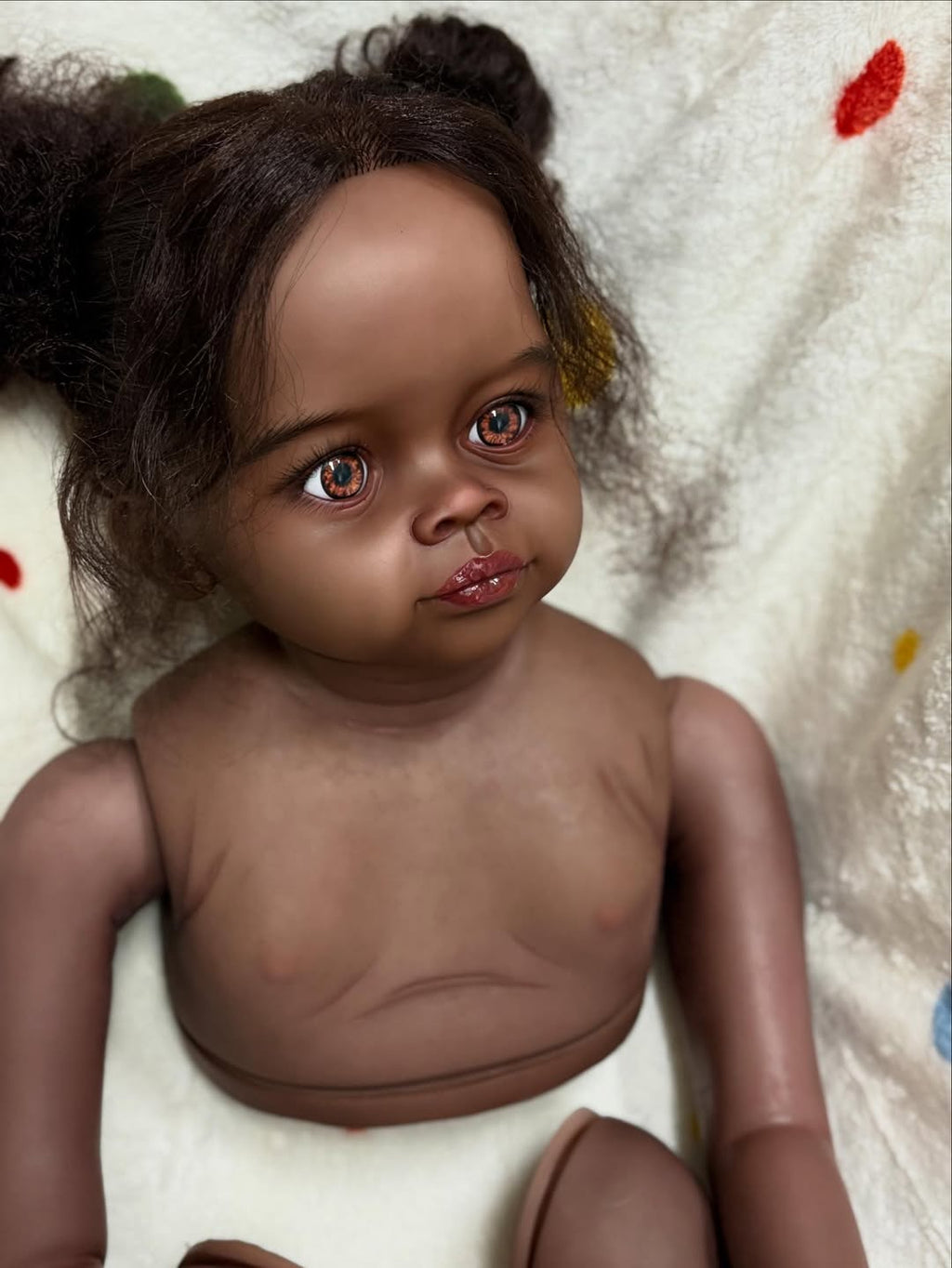 Artist Painted 32inch Reborn Baby Meili Arican Skin Painted Kit With Connectors With Cloth Body