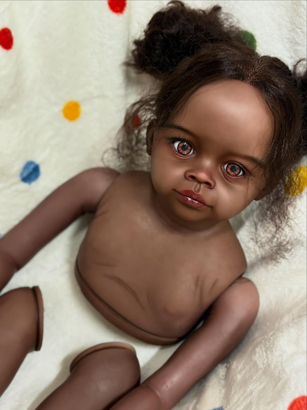 Artist Painted 32inch Reborn Baby Meili Arican Skin Painted Kit With Connectors With Cloth Body