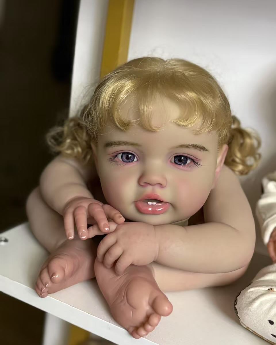 Kit pintado de 24 polegadas Boneca Reborn personalizada Lottie com cabelo enraizado à mão e corpo de pano