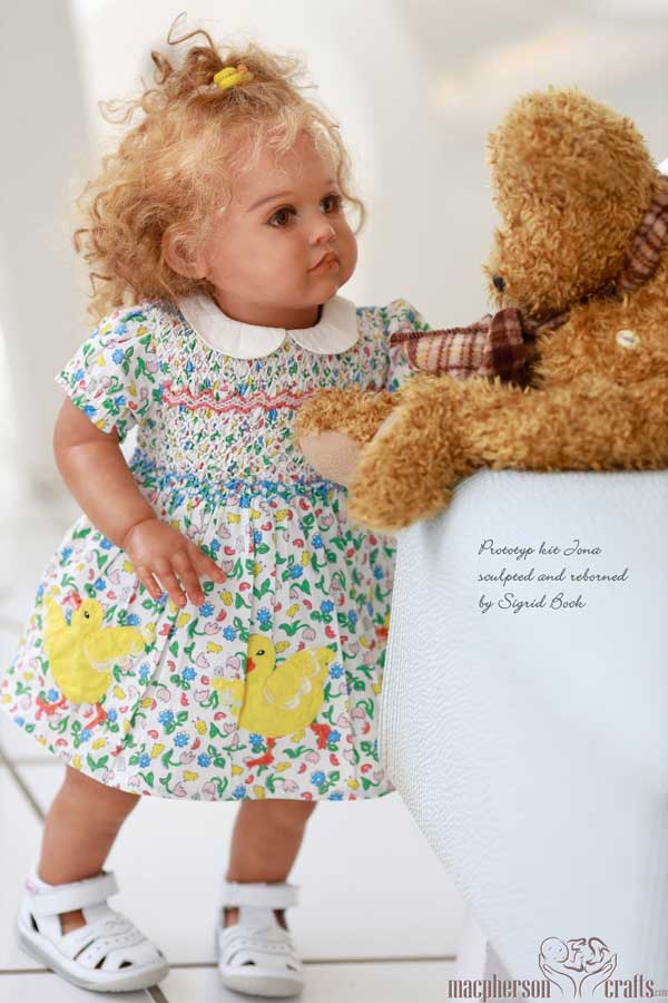 Jona by Sigrid Bock Unpianted Kit With Cloth Body