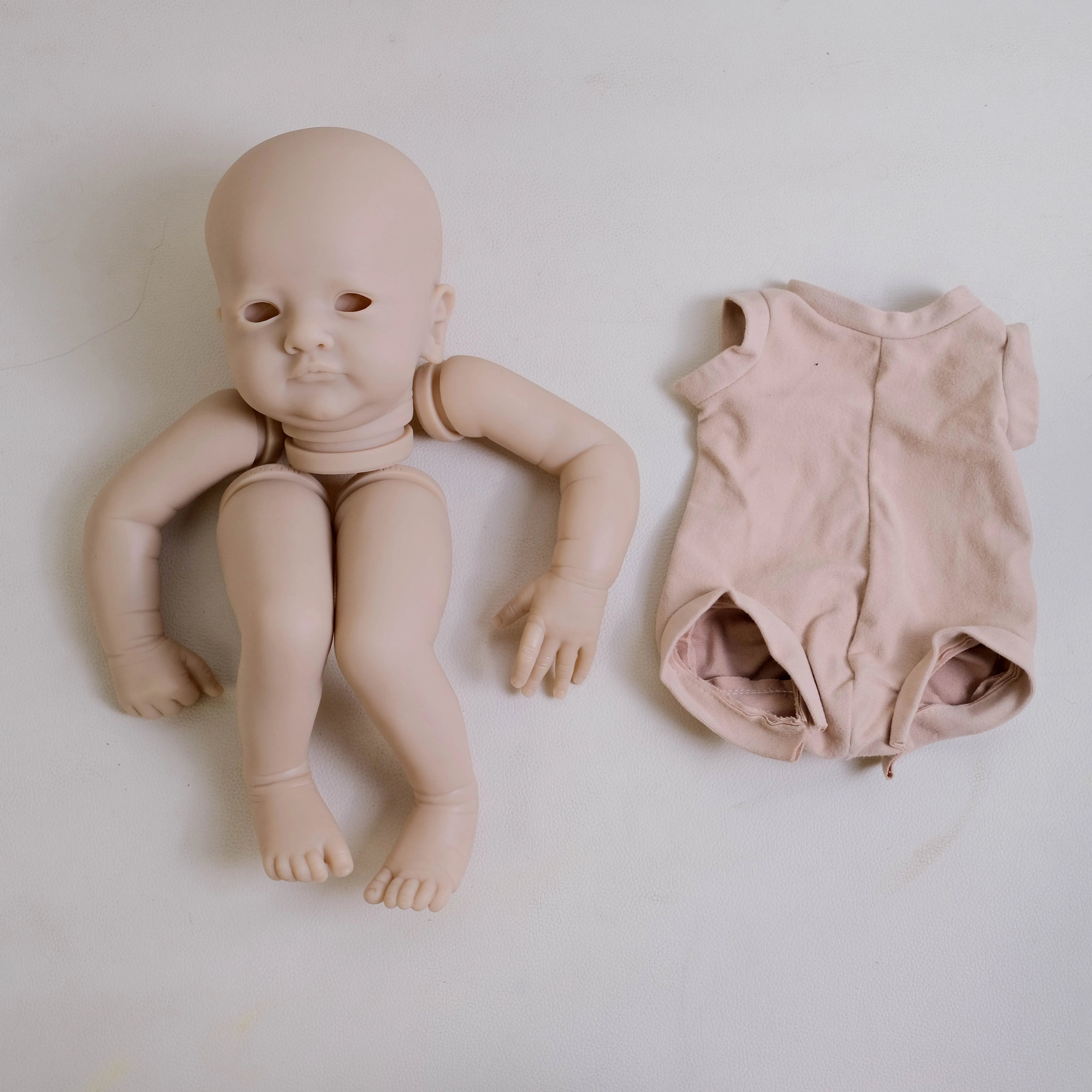 DIY 18inch mila full limbs with cloth body random eye soft lifelike real touch fresh color unpainted unfinished doll parts