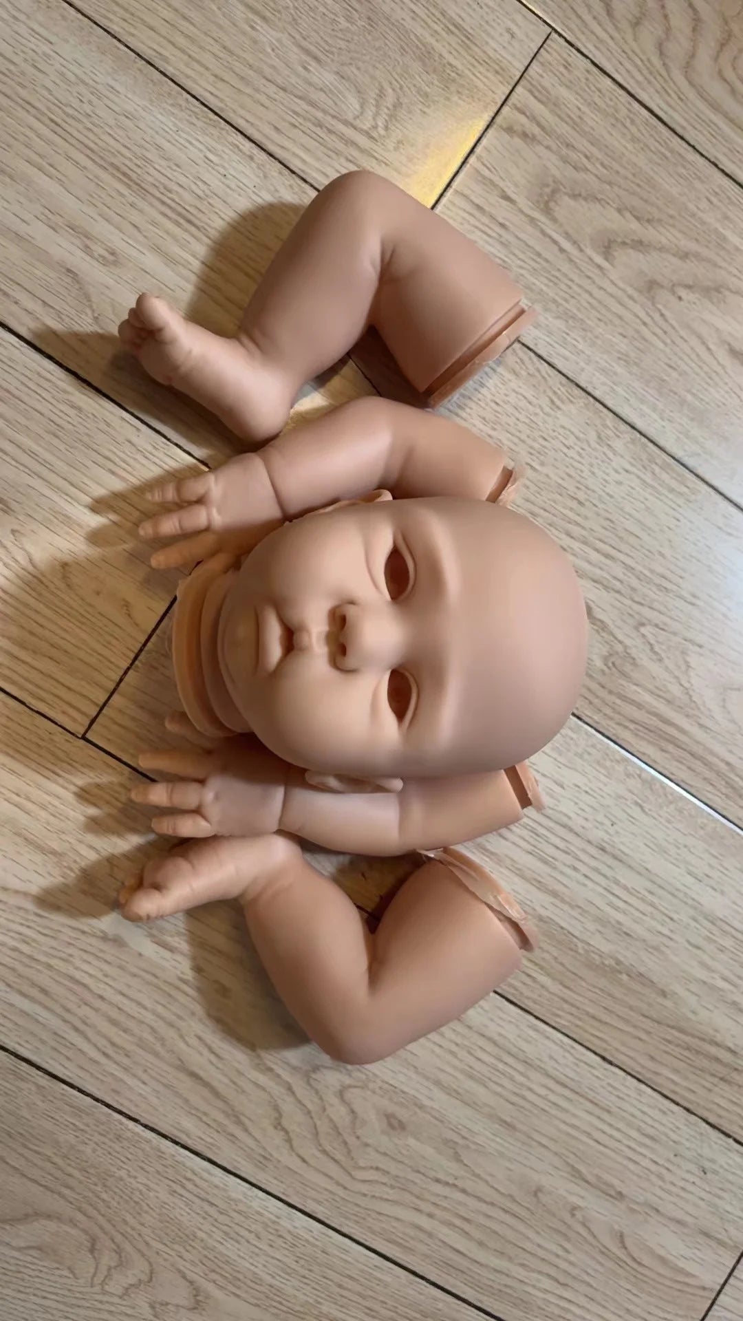 22inch Unpainted Unfinished Reborn Doll Kit Amy Fresh Color Soft Touch DIY Toys with Cloth body and Eyes