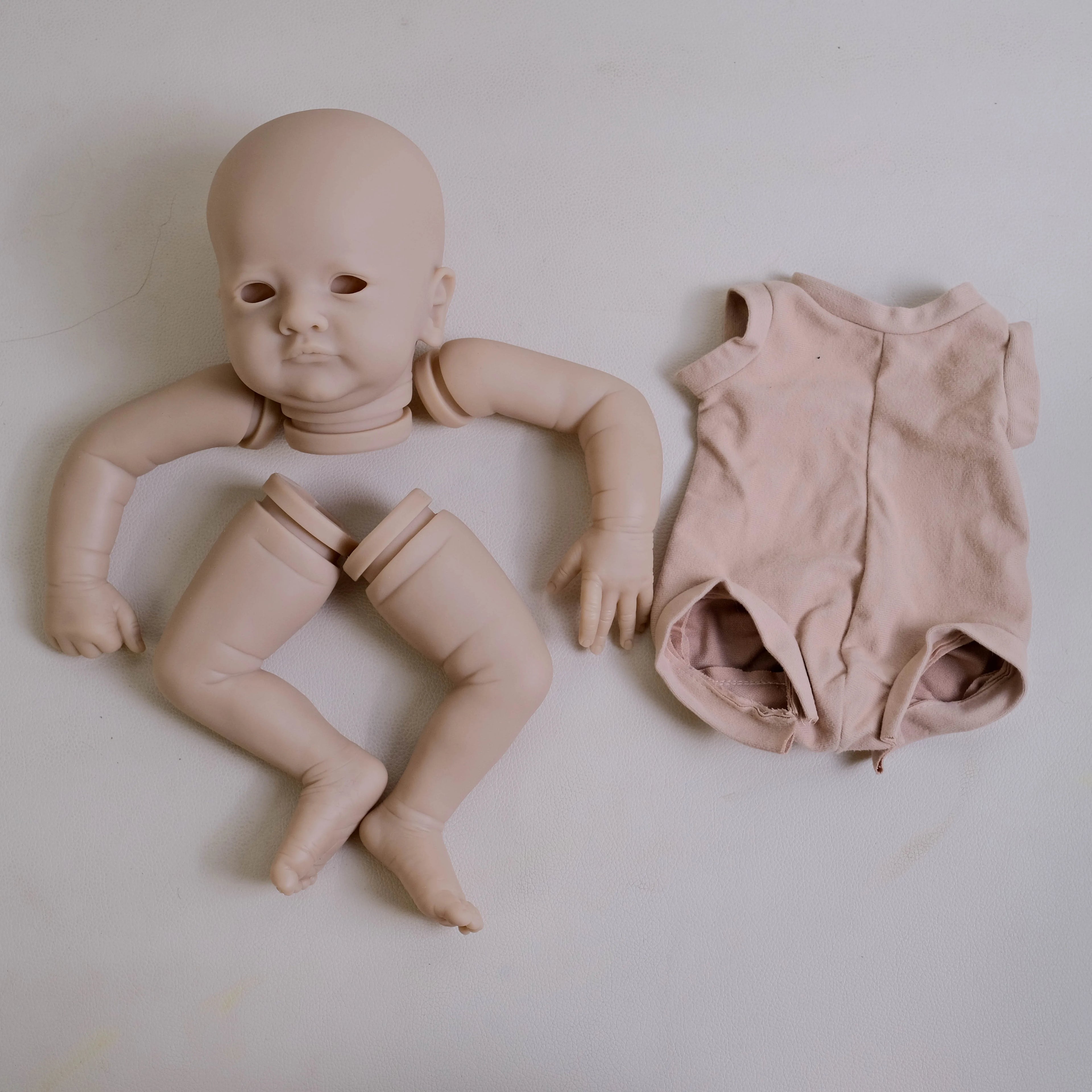 DIY 18inch mila full limbs with cloth body random eye soft lifelike real touch fresh color unpainted unfinished doll parts