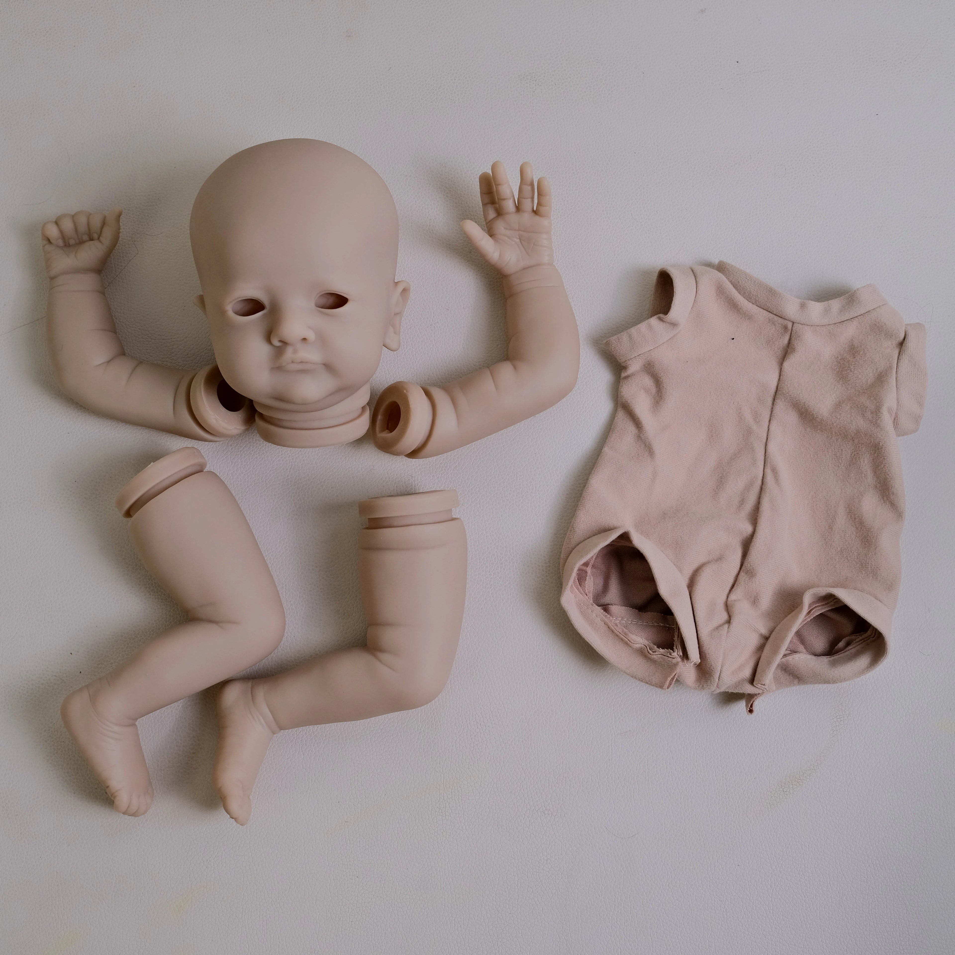 DIY 18inch mila full limbs with cloth body random eye soft lifelike real touch fresh color unpainted unfinished doll parts