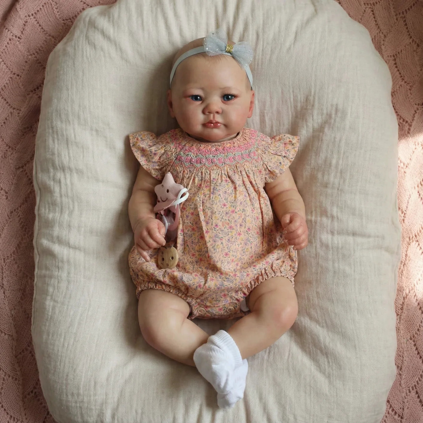 19inch Lali Soft Body Newborn Baby Reborn Doll Lifelike Soft Touch Cuddly Baby Multiple Layers Painting 3D Skin