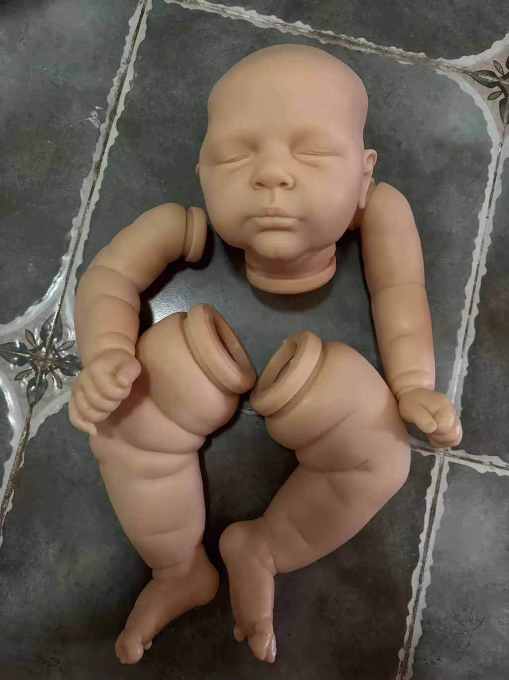 21inch Reborn Doll Kit Elliot Sleeping Baby Unfinished Unpainted Doll Parts with Cloth body