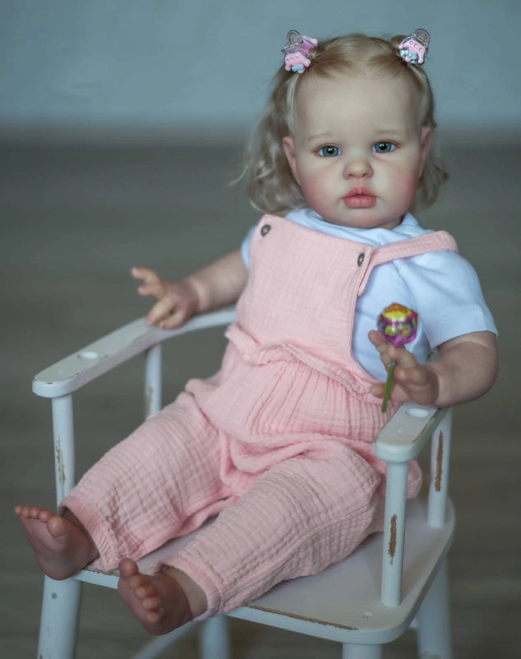 24Inch ellie Lifelike Reborn Baby Doll  Toddler Newborn Doll stand able Soft Touch 3D Skin Art Doll with Hand Root Hair