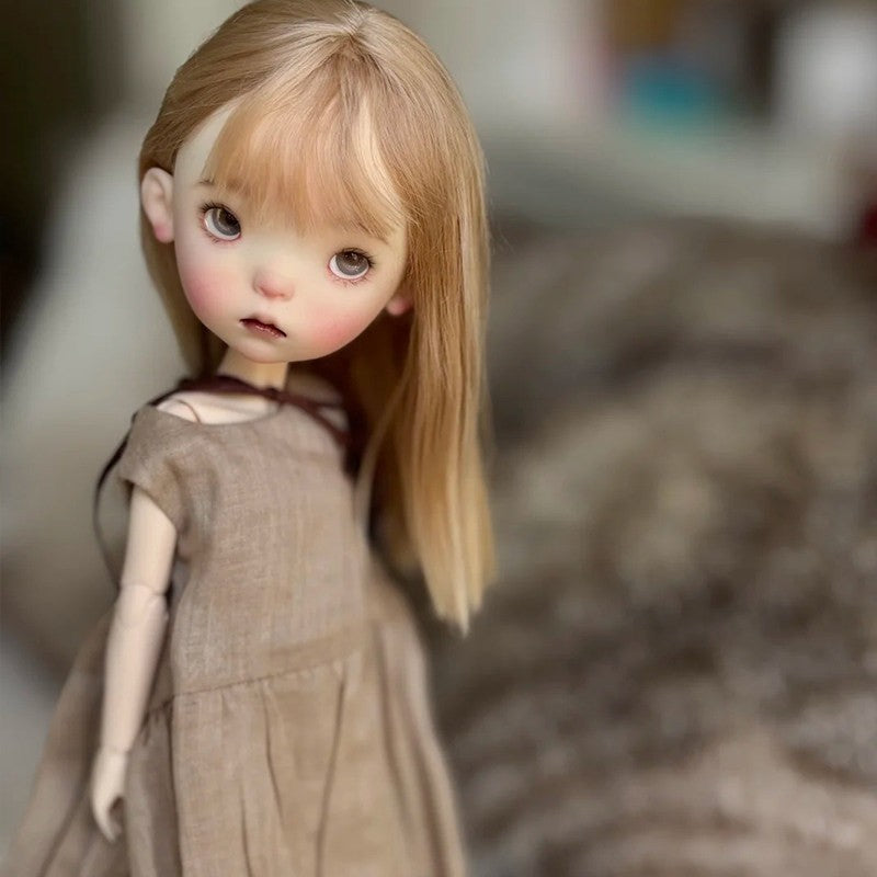 Landoudou 1/6 Resin Bare Body BJD Doll Playful Girl Face Makeup Eyes Collect Toy