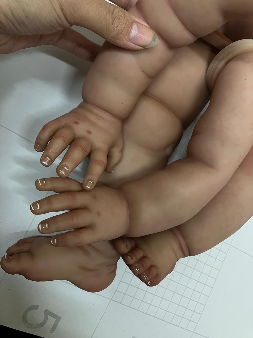 Custom Made Artist Genesis Painted 26in Painted Reborn Baby Pippa Doll Kits Dark Skin Girl Toddler Pippa Rooted Hair Toys-