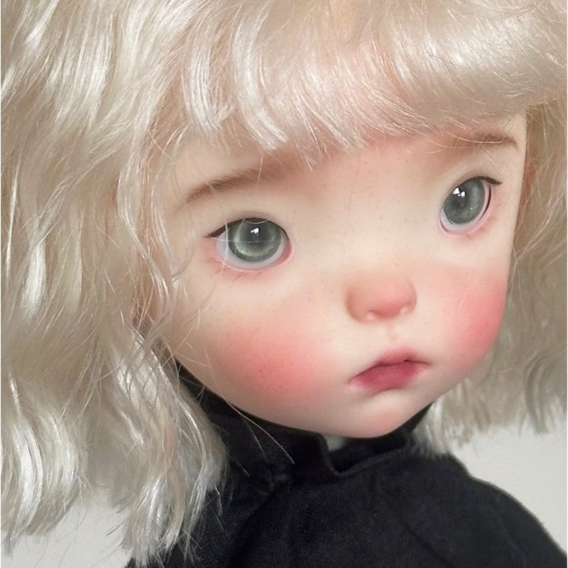 Landoudou Girl Gift Handmade 1/6 BJD Doll Resin Joint Bare Doll Eyes Face Makeup-