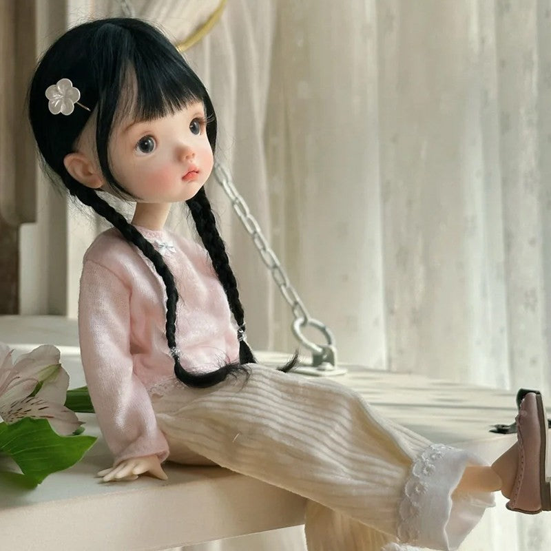 New Sweet Girl 1/6 BJD Doll Resin Ball Joint Bare Doll with Eyes Face Makeup Toy