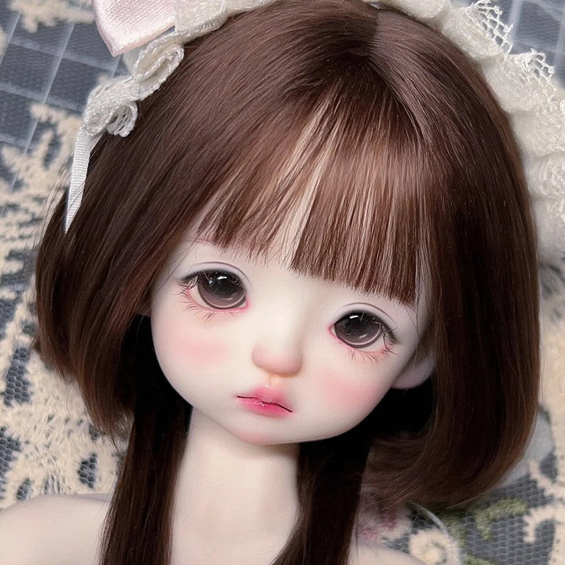 New 1/6 BJD Doll Cute Girl Resin Ball Joint Bare Doll with Eyes Face Makeup Toy